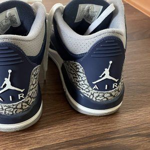 Air Jordan 3 Midnight Navy